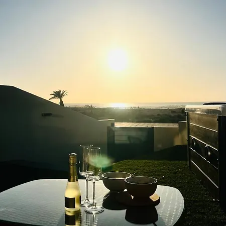 Amber Skies Seafront Retreat Apartment El Cotillo (Fuerteventura)