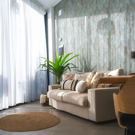 Amber Skies Seafront Retreat Apartamento